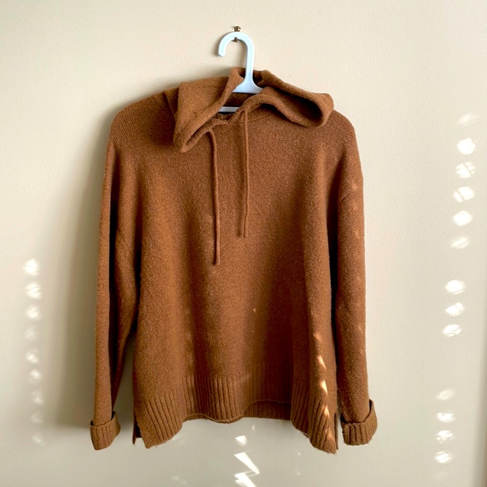 Hoodie sweater